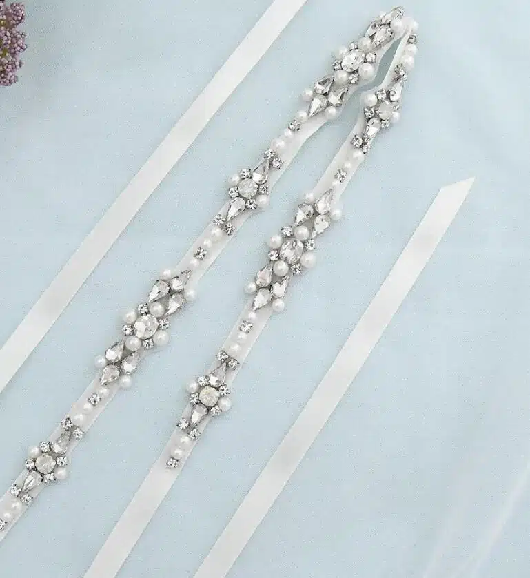 Peter Trends Bridal Elvis pearl and crystal bridal belt in ivory