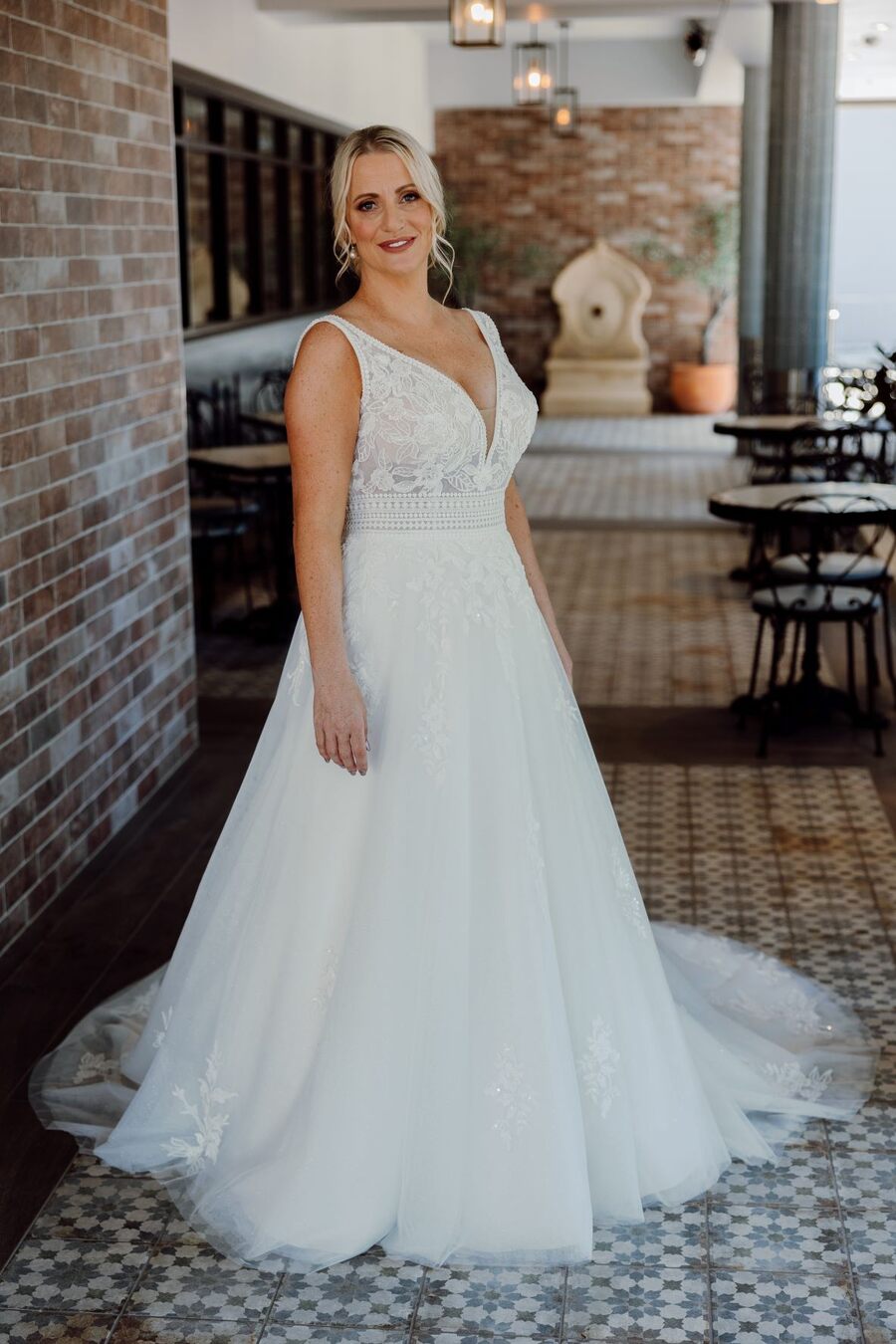 RSVP Avery - Image 4