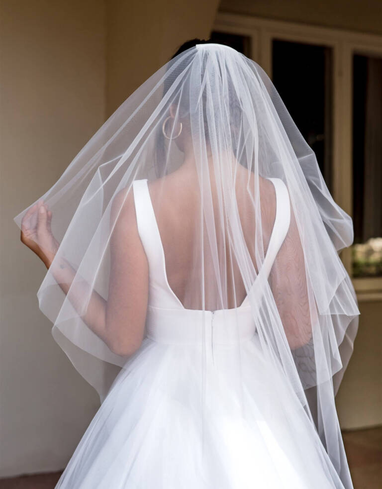 Veil - Classic Raw Edge 2 Tier 80/250cm