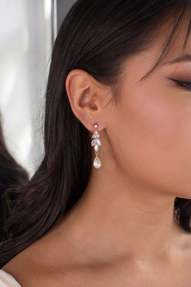 Remy Art Deco Style Crystal & Pearl Drop Earring in Gold