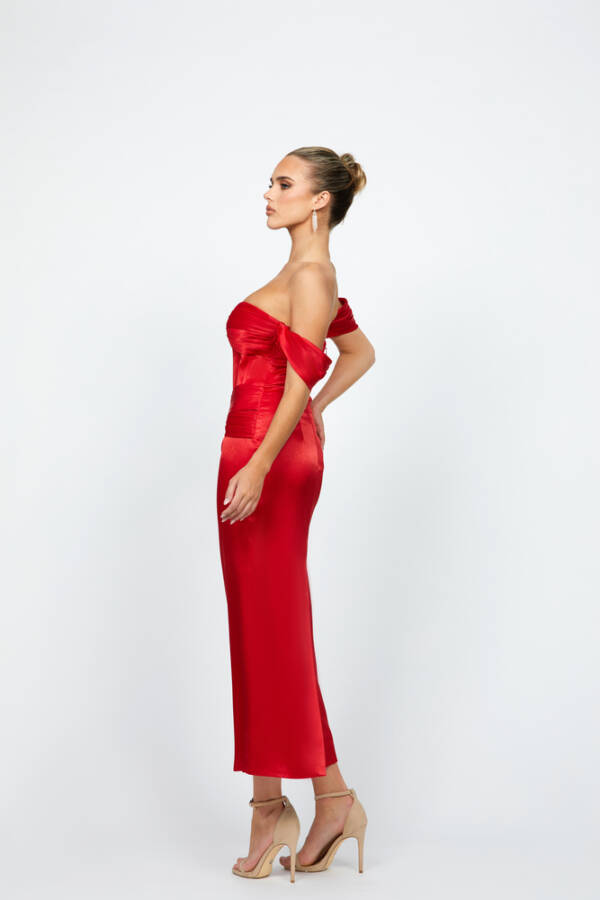 Elyse Off Shoulder Midaxi B74D50L - Image 4