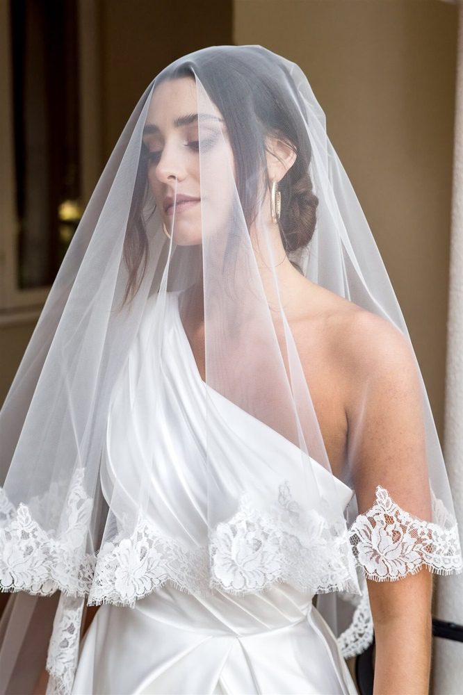 Erica 2 Tier Chantilly Veil - Image 5