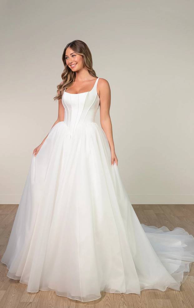 Stella York SY8222 ballgown wedding dress with scoop neckline, structured Mikado bodice, basque waist and voluminous organza skirt.